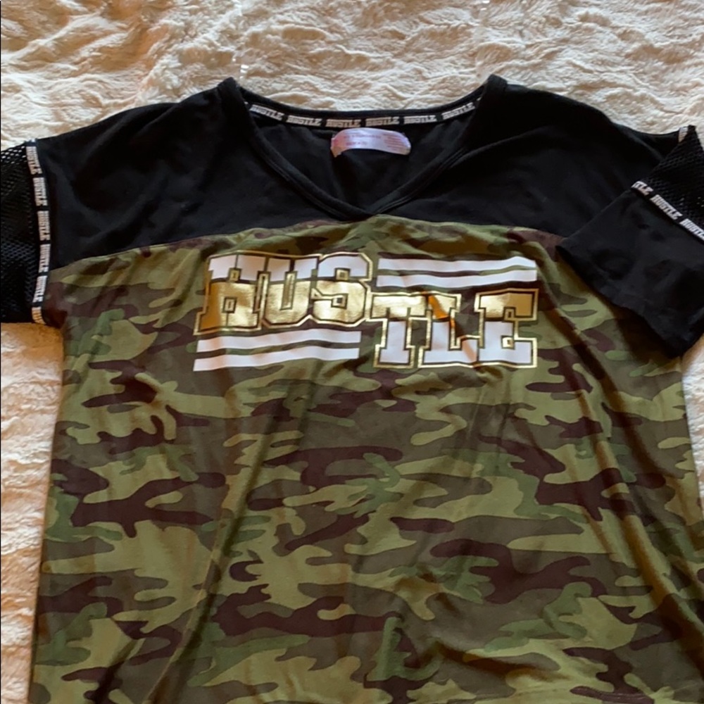 Hustle camo Tshirt